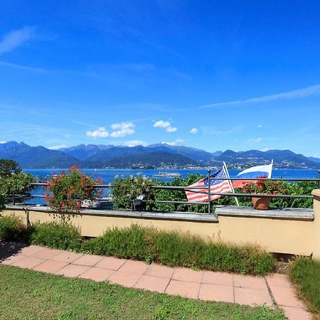 Hotel Residence La Luna Nel Porto Stresa Kültér fotó