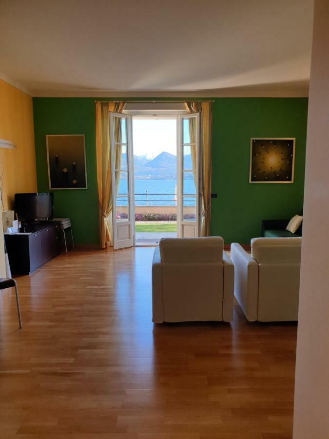 Hotel Residence La Luna Nel Porto Stresa Kültér fotó