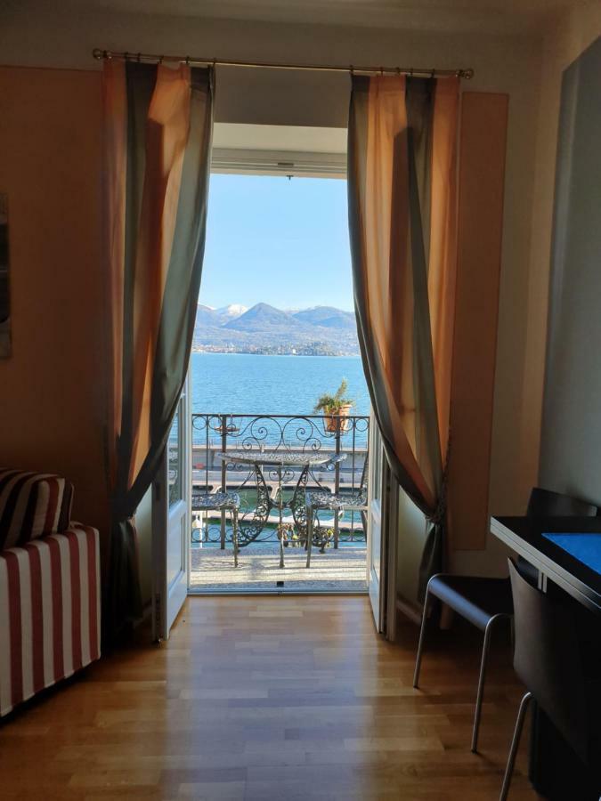 Hotel Residence La Luna Nel Porto Stresa Kültér fotó